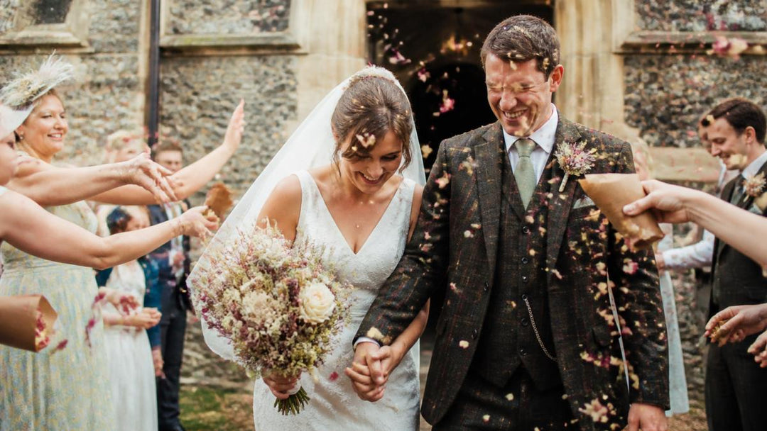 When to Throw Confetti at a Wedding: A 2026 Guide