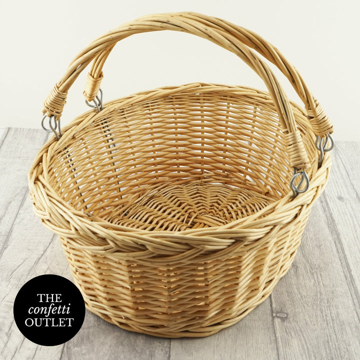 CLEARANCE - IMPERFECT QUALITY Confetti Basket for up to 5 Litres of Petals (Empty)